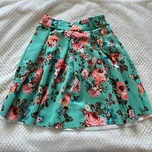 Black Sheep Floral Skirt Size XS